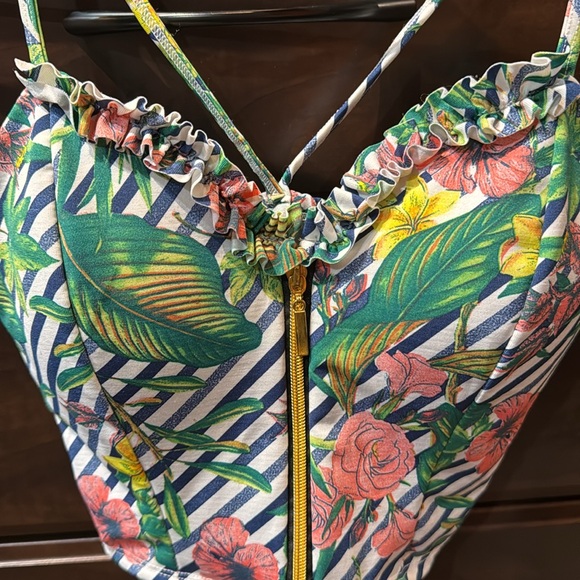 Brazilian zip top - Picture 2 of 4